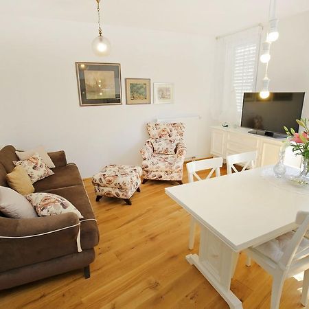 Apartment Amber زادار المظهر الخارجي الصورة