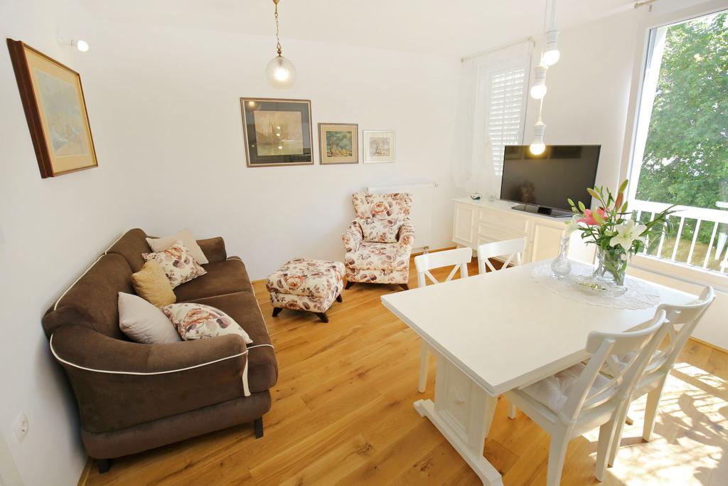 Apartment Amber زادار المظهر الخارجي الصورة